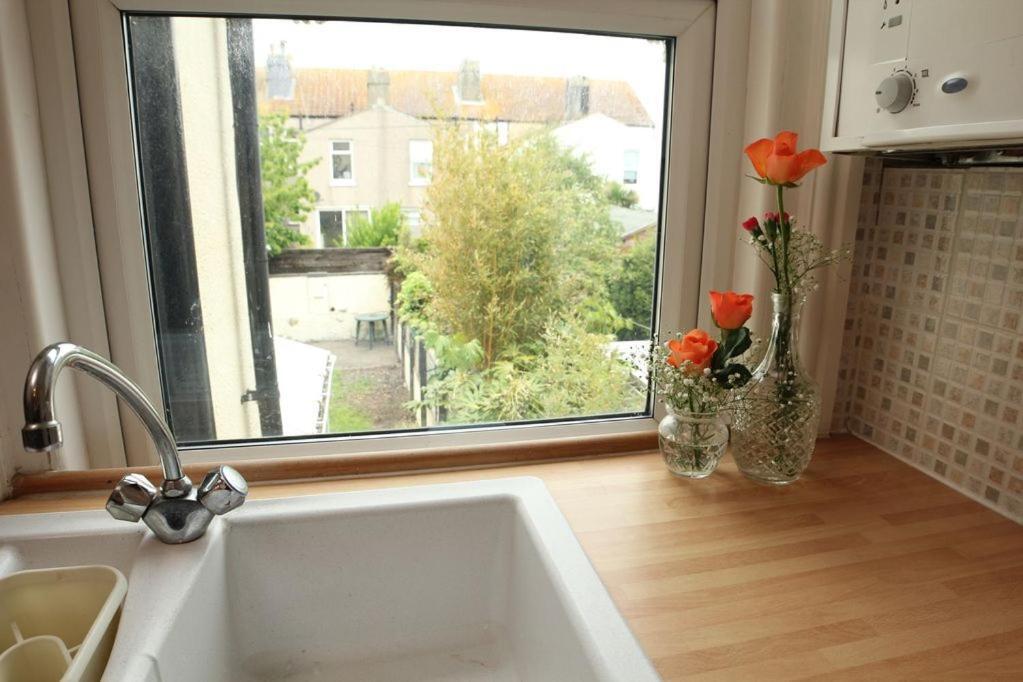 Apartament Evee'S Pebbles 1 Eastbourne Zewnętrze zdjęcie